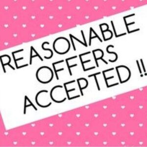 🩷🤍🩷Women’s, Men’s , children’s  clothing and so much more!🤍🩷🤍🩷